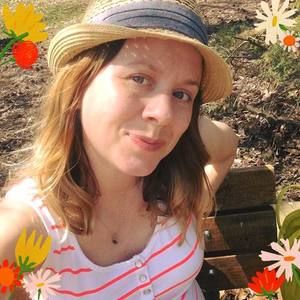 Meet your Posher, Maya